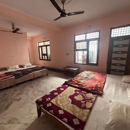 Sgh Guest House Mathura Ngoại thất bức ảnh