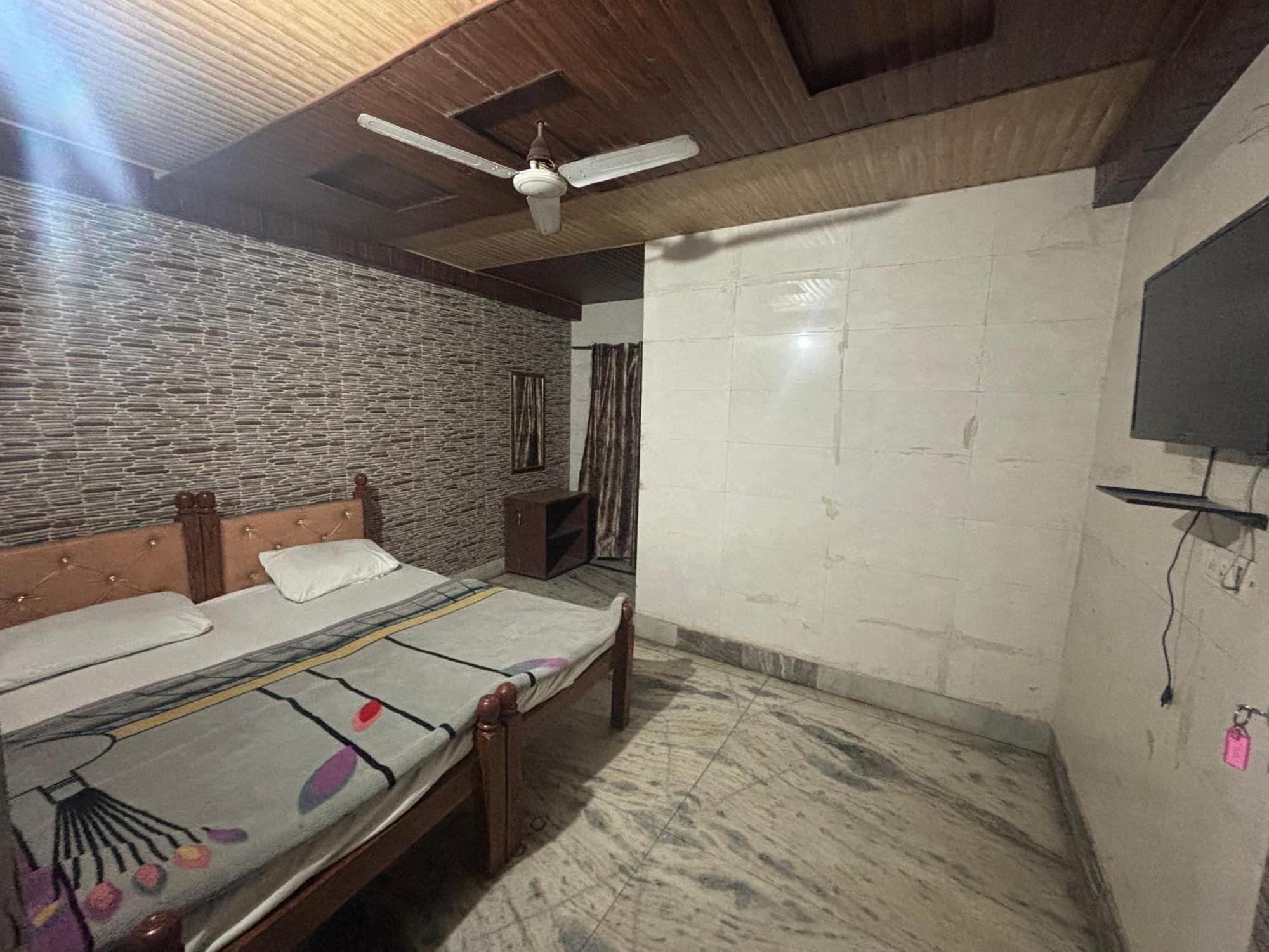 Sgh Guest House Mathura Ngoại thất bức ảnh