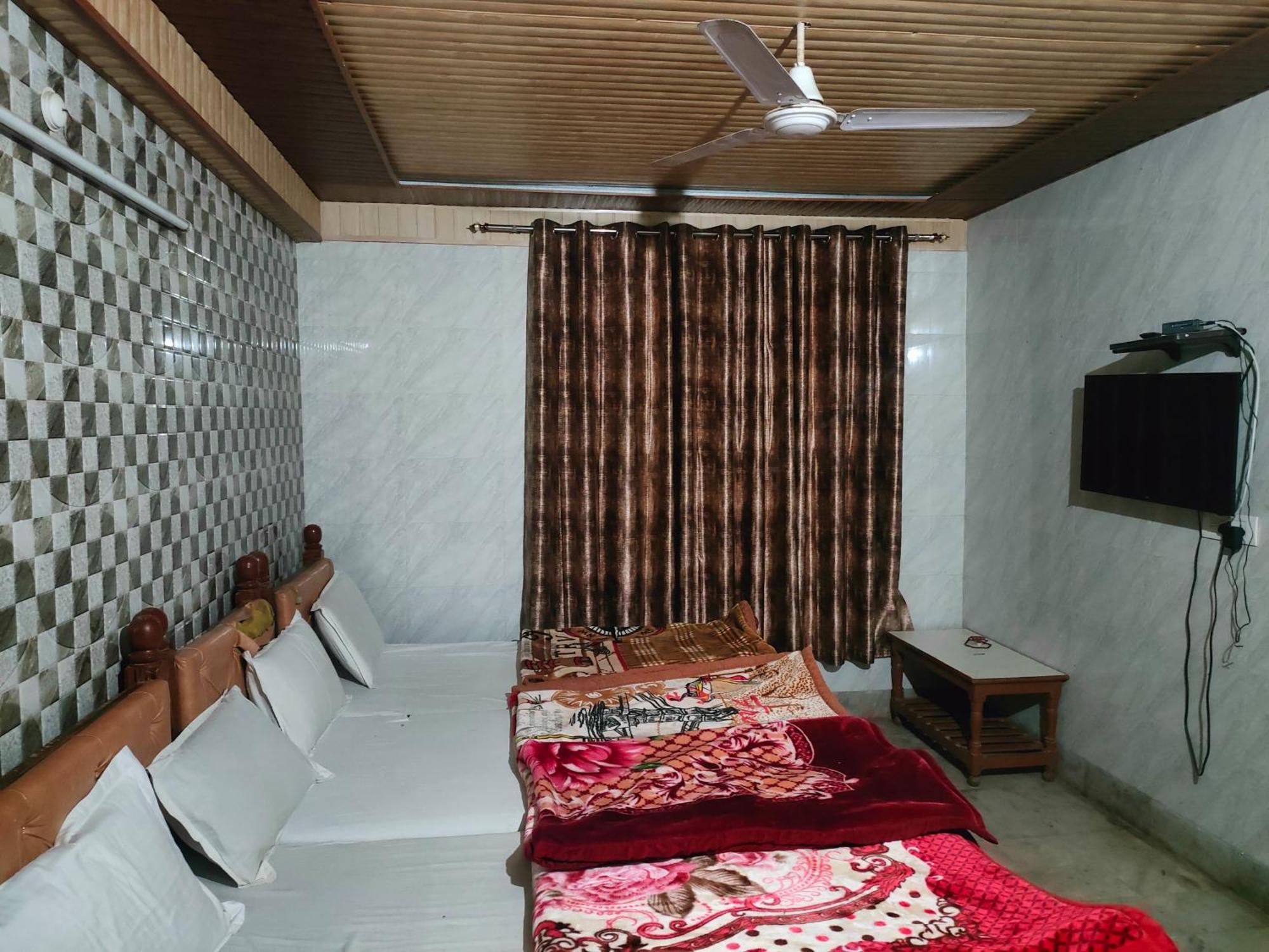 Sgh Guest House Mathura Ngoại thất bức ảnh