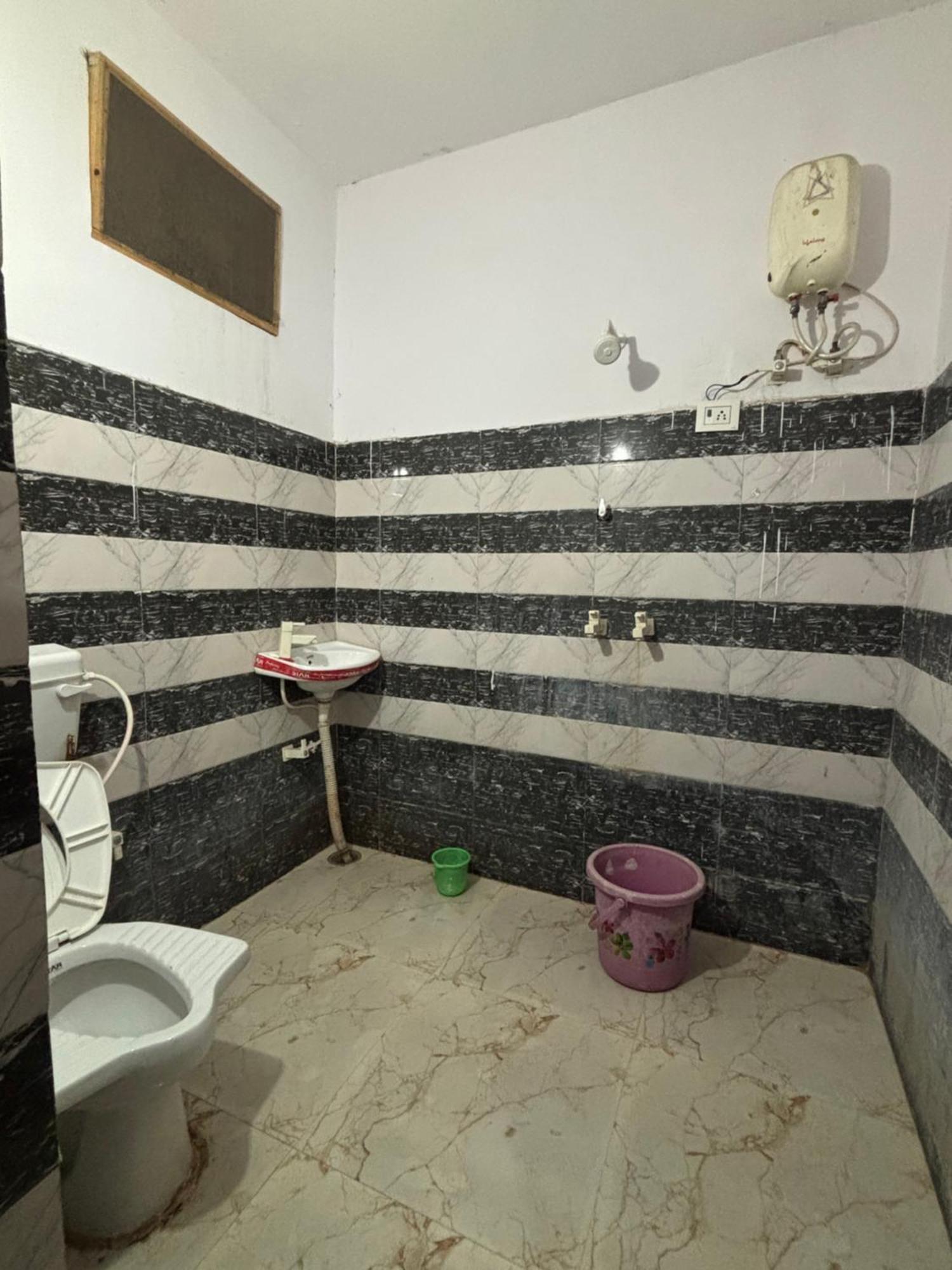 Sgh Guest House Mathura Ngoại thất bức ảnh